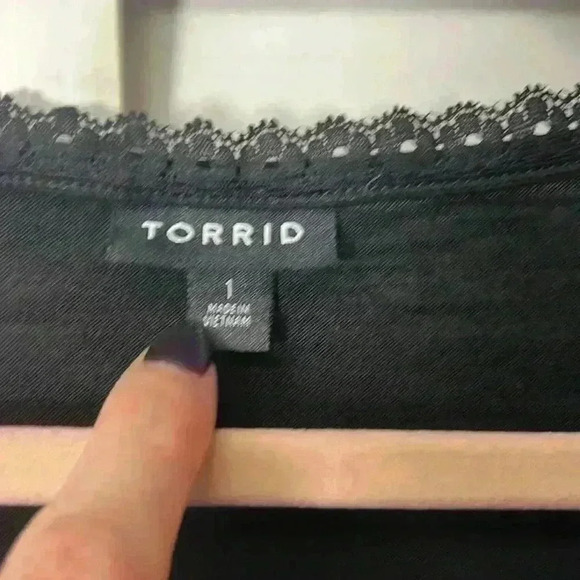 Torrid Cotton Modal Slub Ladder Trim V-Neck Babydoll Tank Top Size 1X Black - Picture 3 of 13